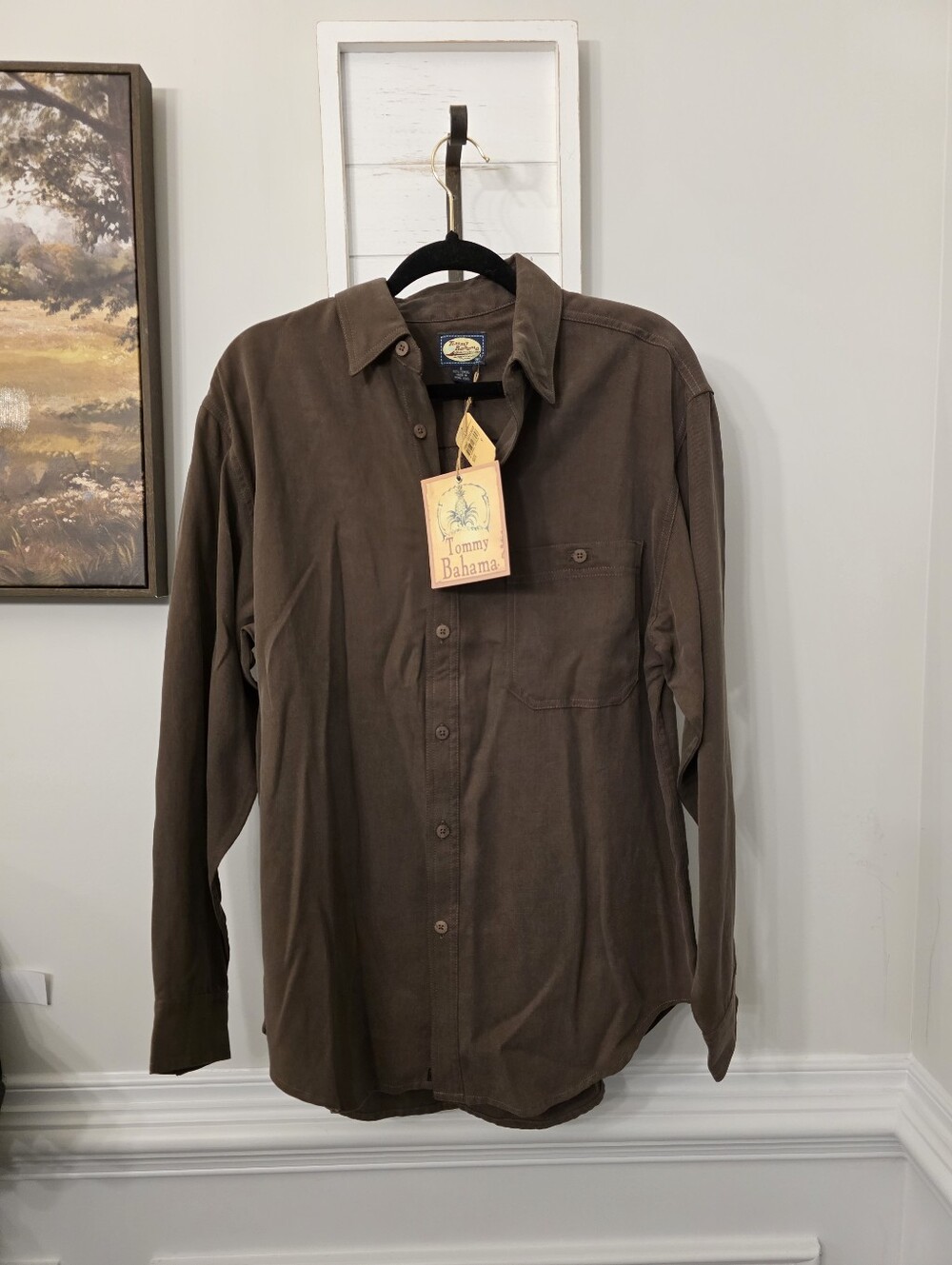 Tommy Bahama Brown Button Down Size Small NWT